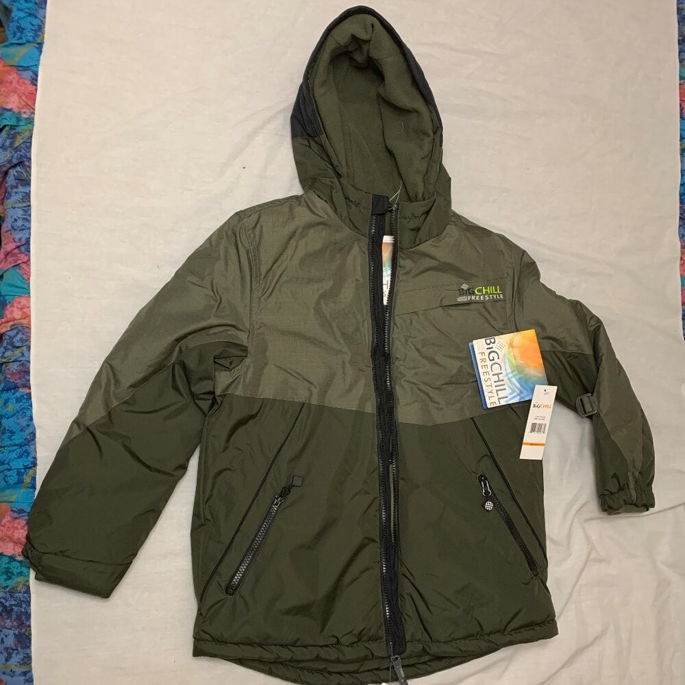 ❄️❄️❄️ NWT BIG CHILL FREESTYLE BOYS JACKET SIZE 10/12 ❄️❄️❄️